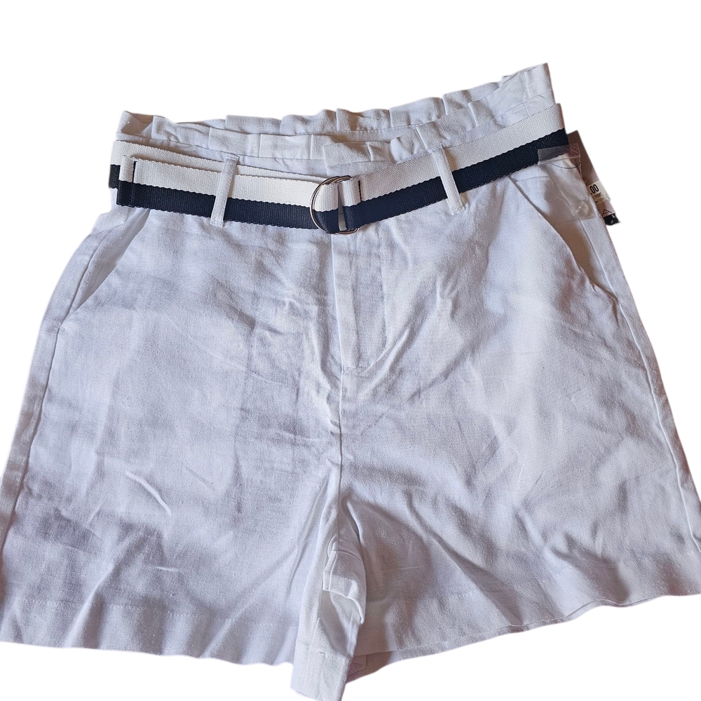 Sofia Jeans White Pants with Black Belt